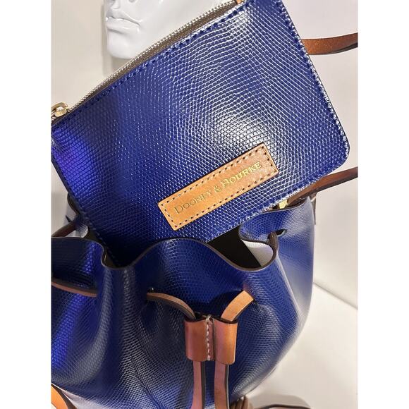 Dooney & Bourke Serena Small Bucket Bag crossbody pouch Blue Vintage 41-05 - Picture 10 of 14